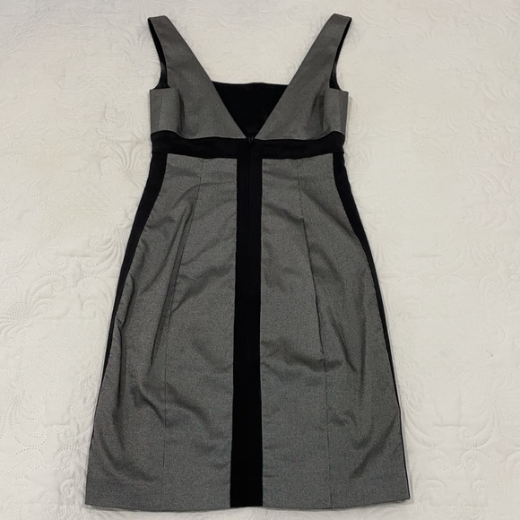 BEBE Dress, lined dress. - Picture 2 of 3